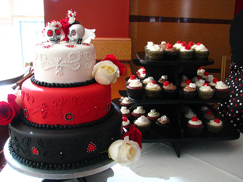 Rockabilly Wedding Cake 2 flickr the cake conspiracy