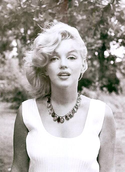 Marilyn Monroe, all natural