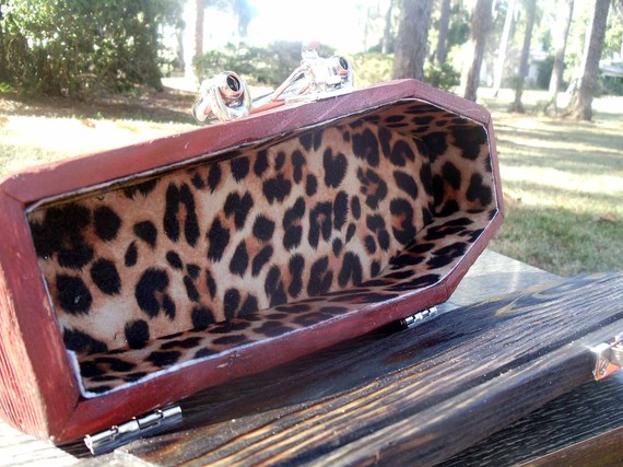 DeTiki leopard rockabilly coffin purse