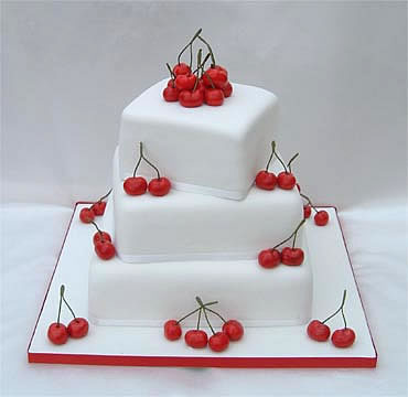 cherry rockabilly wedding cake